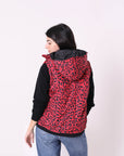 Sleeveless jacket