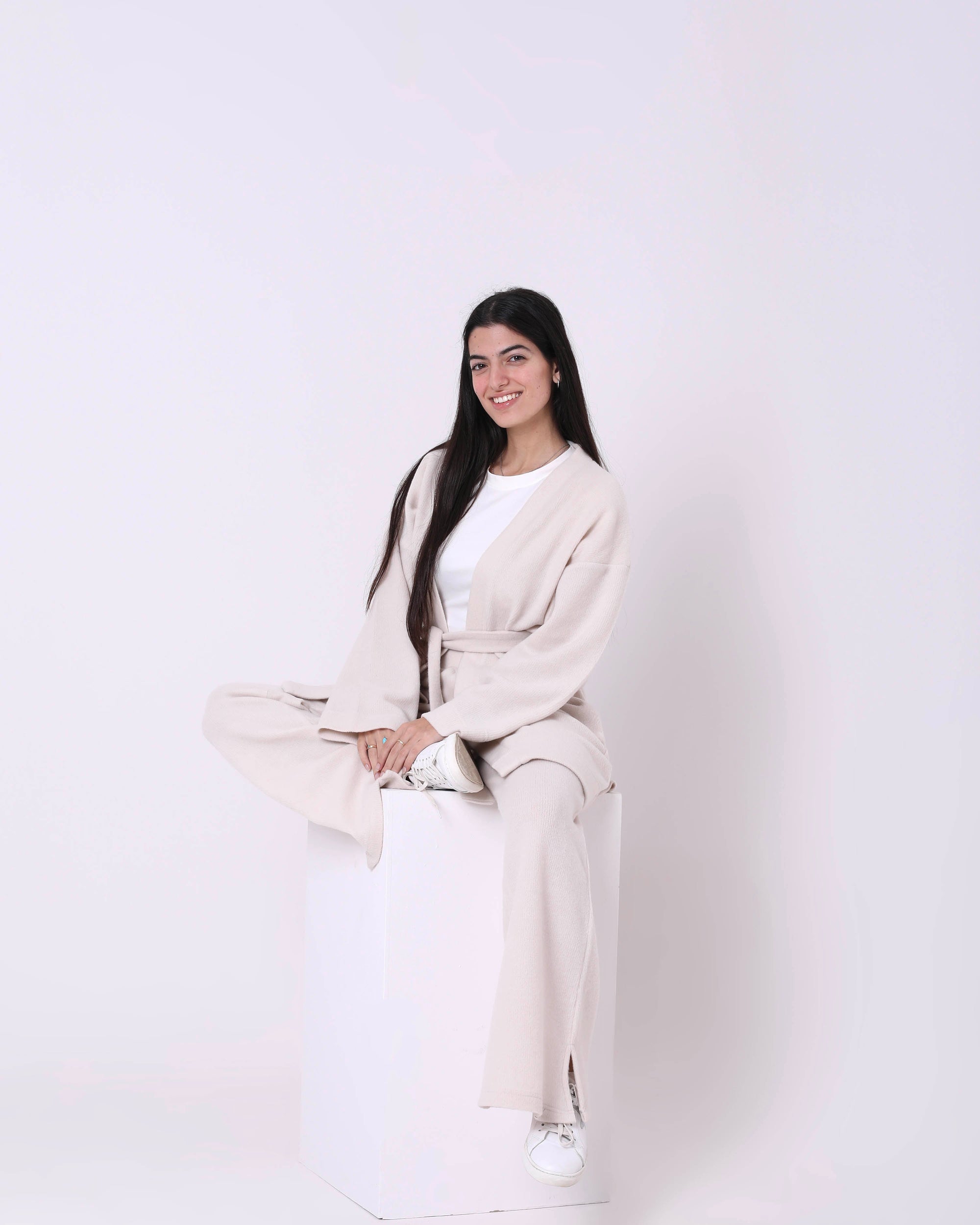كارديجان محبوك