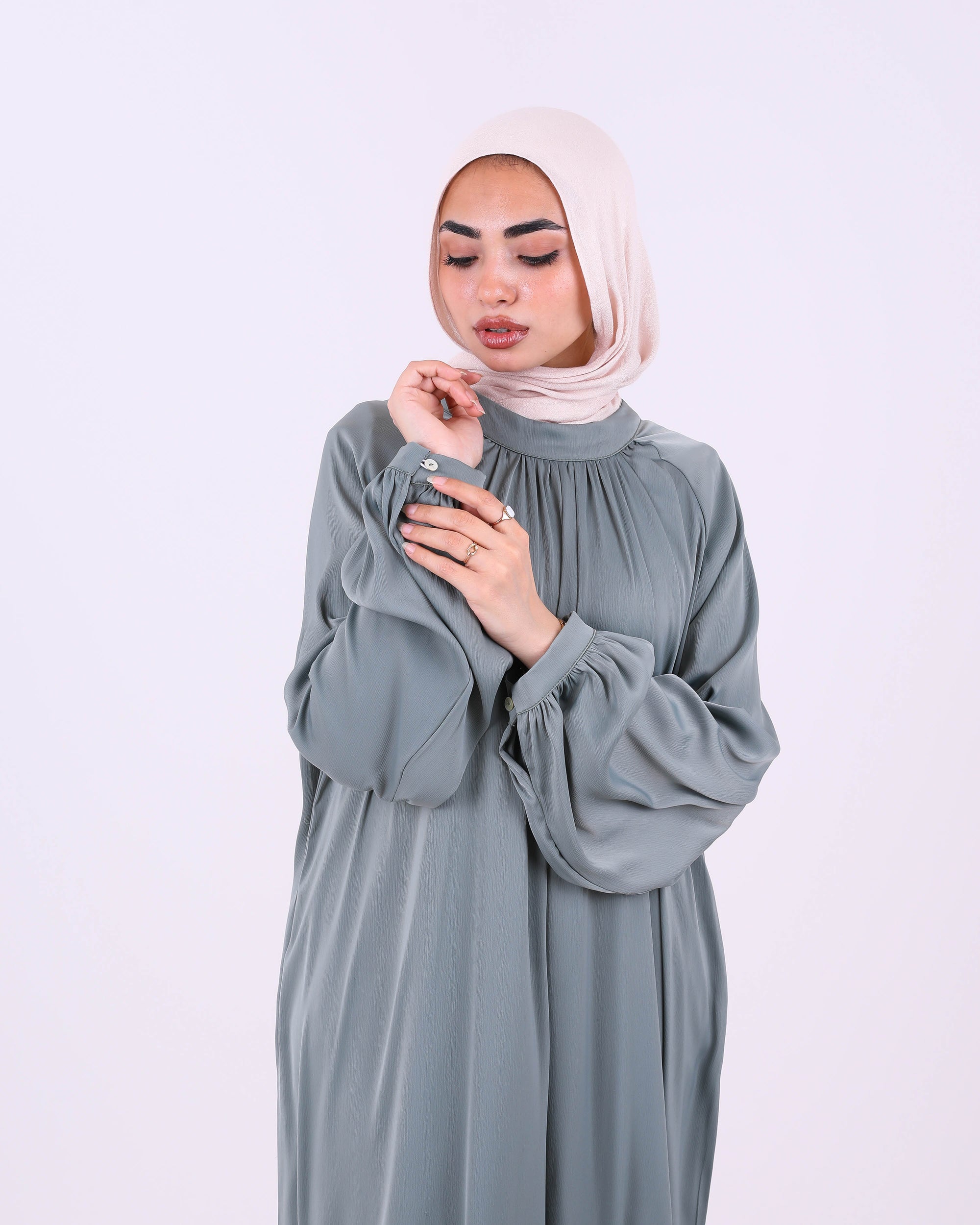 فستان ساتان