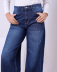 Loose Jeans with Cuts