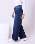 Loose Jeans with Cuts