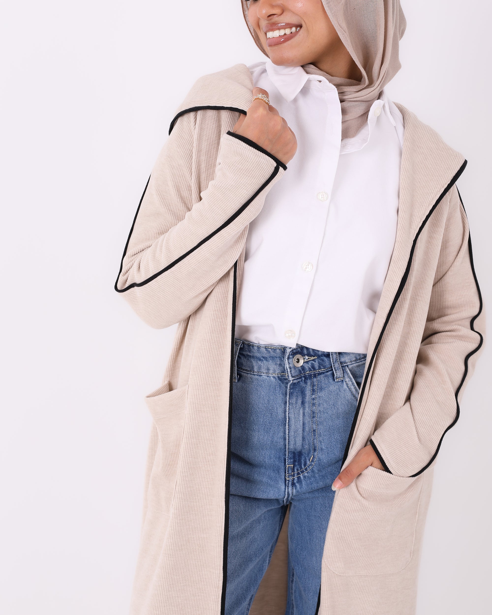1021- Cardigan